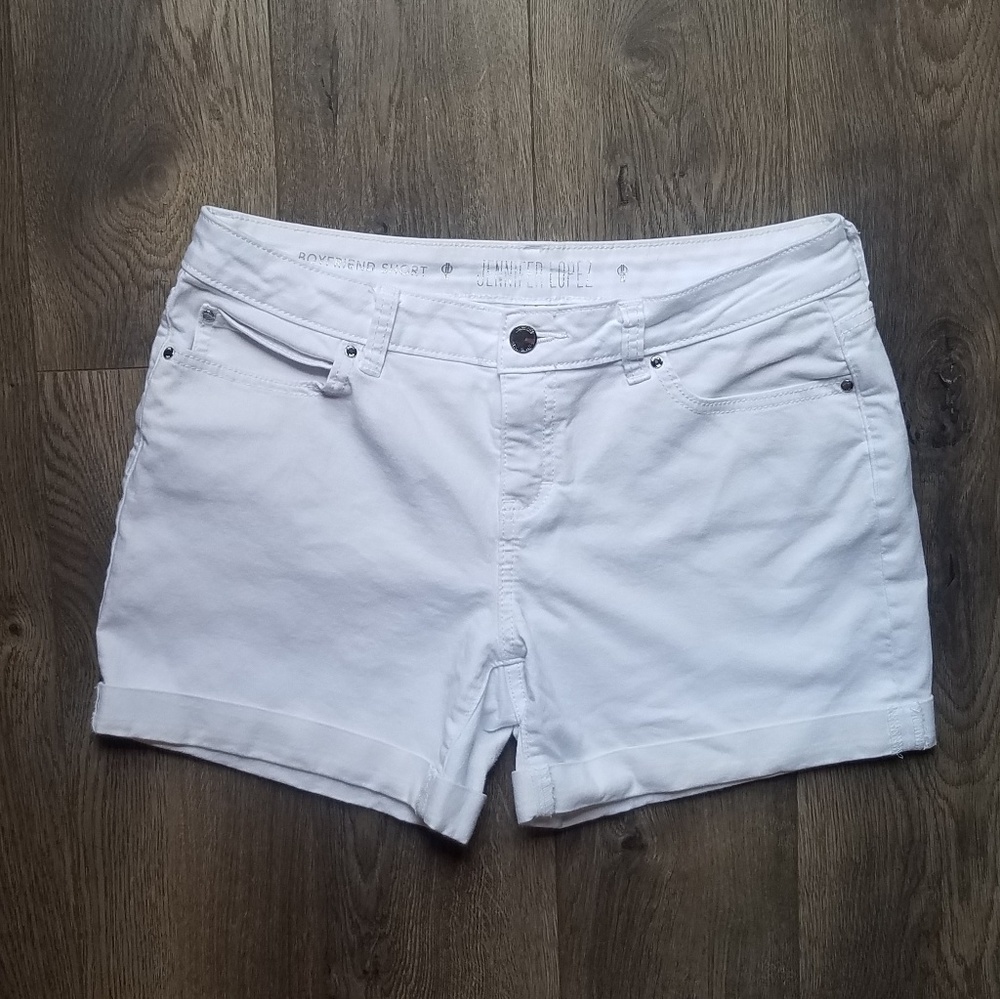 Jennifer Lopez boyfriend white denim short